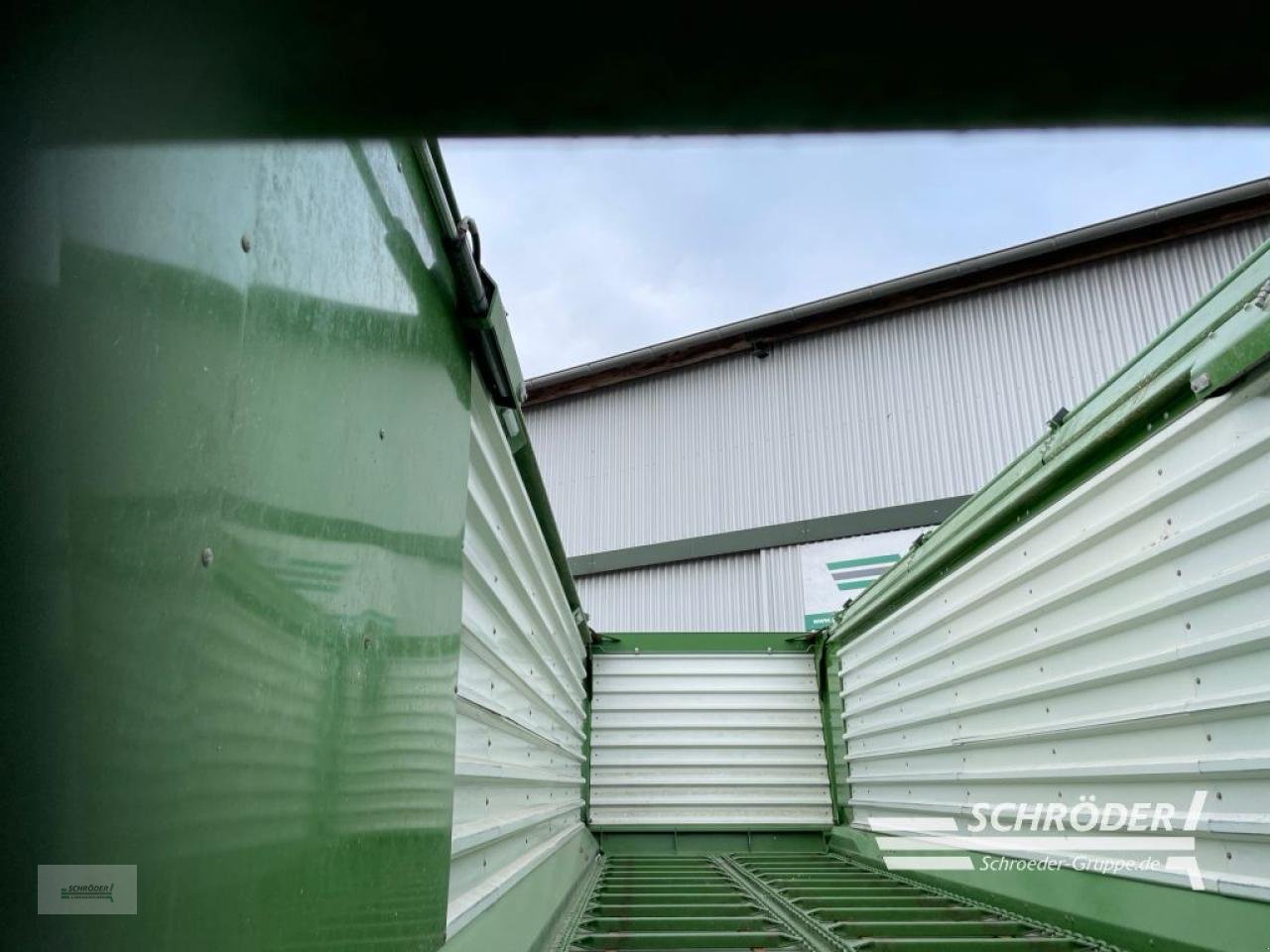 Häcksel Transportwagen of the type Krone TX 560 | WAAGE + LADERAUMABDECKUNG, Gebrauchtmaschine in Wildeshausen (Picture 19)